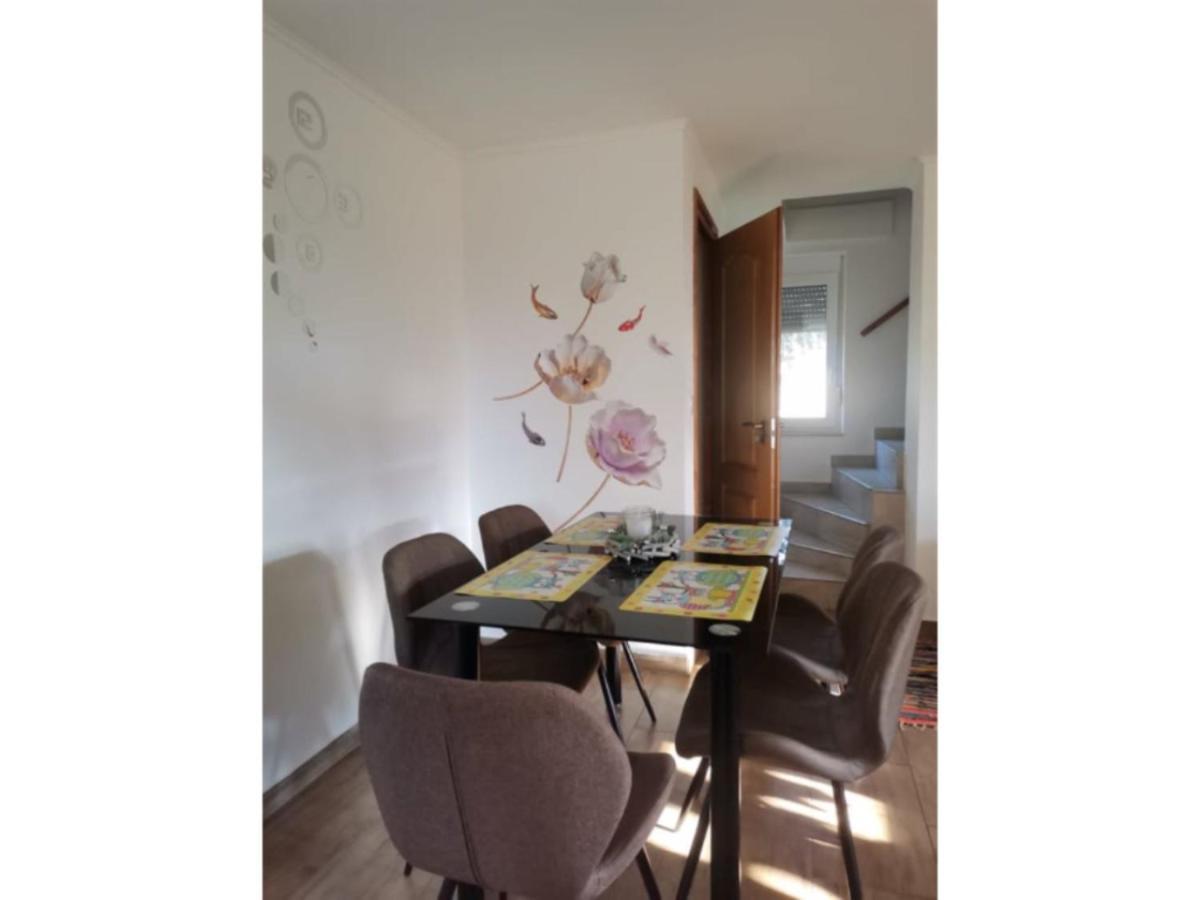 Forras Vendeghaz Appartement Tata Buitenkant foto