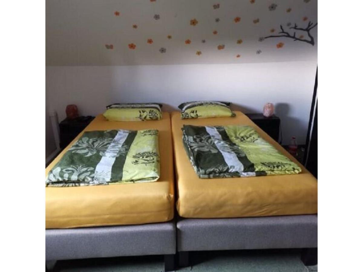 Forras Vendeghaz Appartement Tata Buitenkant foto