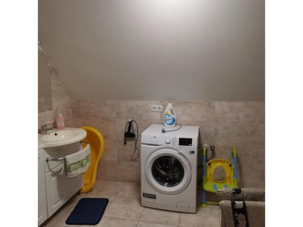 Forras Vendeghaz Appartement Tata Buitenkant foto